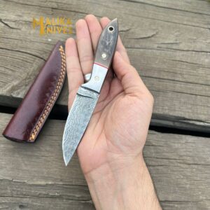 “Exceptional Damascus Steel Skinner Knife with Genuine Ram Horn Handle – Ultimate Precision for Hunting and Outdoor Enthusiasts-0026