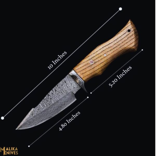 Twist-Pattern Damascus hunting knife