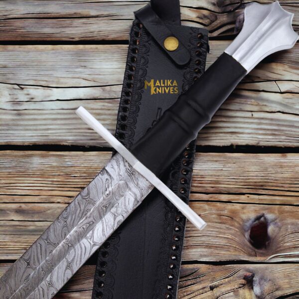 Damascus Arming Knight Sword