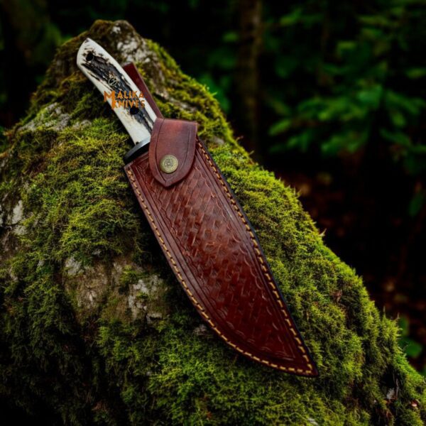 Damascus Stag bowie knife's leather sheath