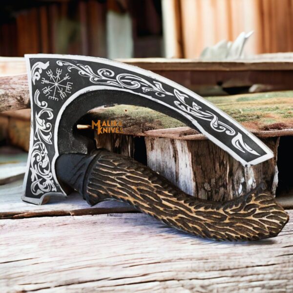 Vegvisir Viking Pizza Cutter Axe