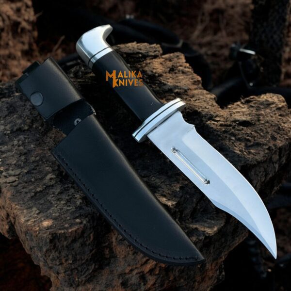 Clip Point Bowie Knife with D2 Steel Blade and G10 Handle – Includes Leather Sheath for Hunting and Survival.